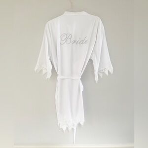 Bride robe white with embroidered silver “bride” crochet trim size M/L